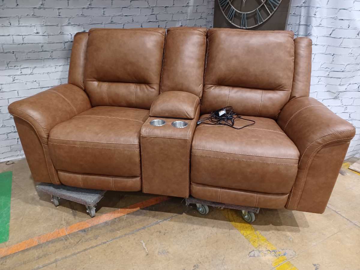 Trasimeno Power Reclining Loveseat with Console - Caramel - Gallery Image 5